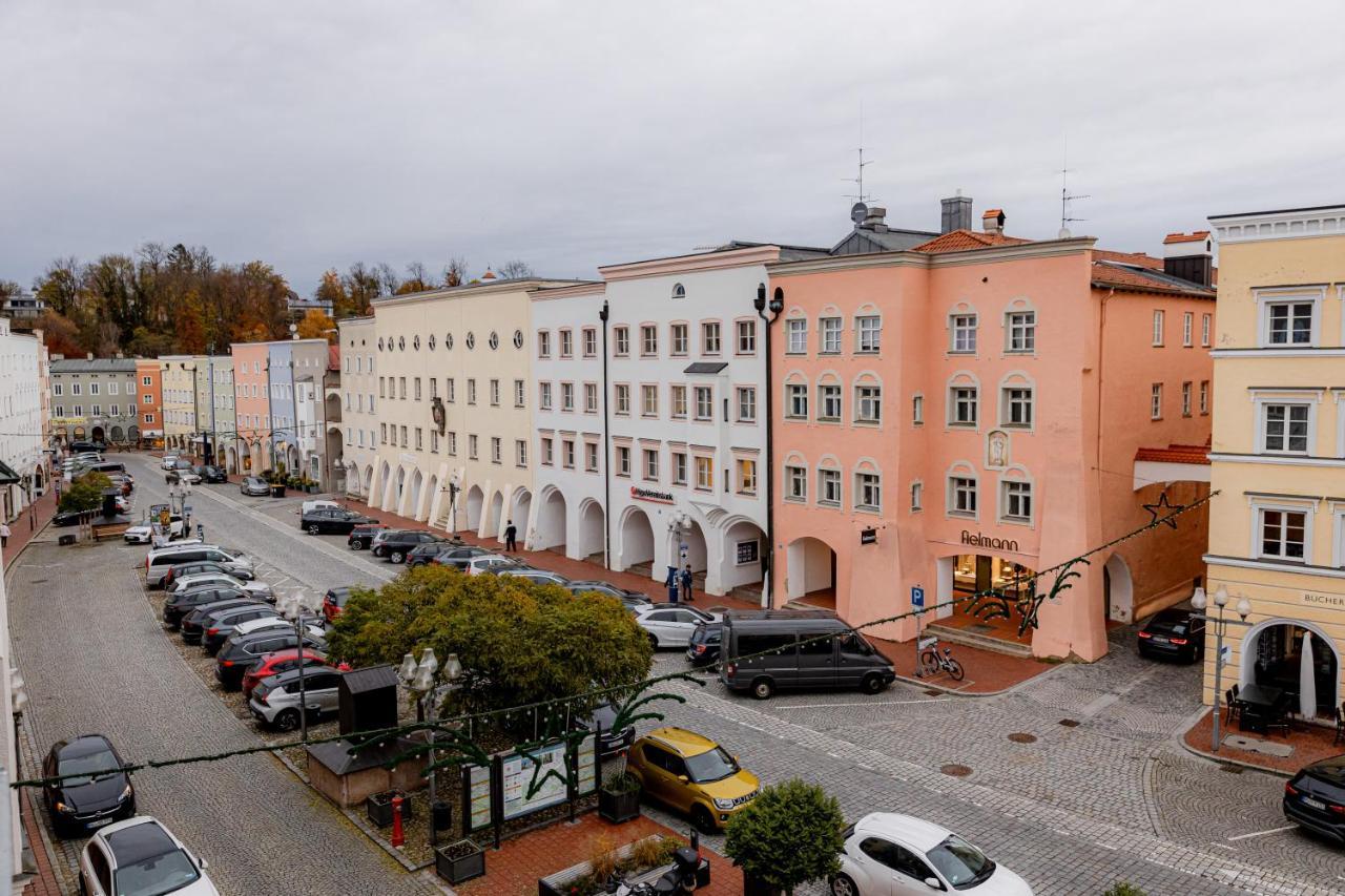 Highlight Am Stadtplatz Muehldorf - C4S Come4Stay - 2 Zimmer Wohnung I Bis Zu 5 Gaeste Zewnętrze zdjęcie