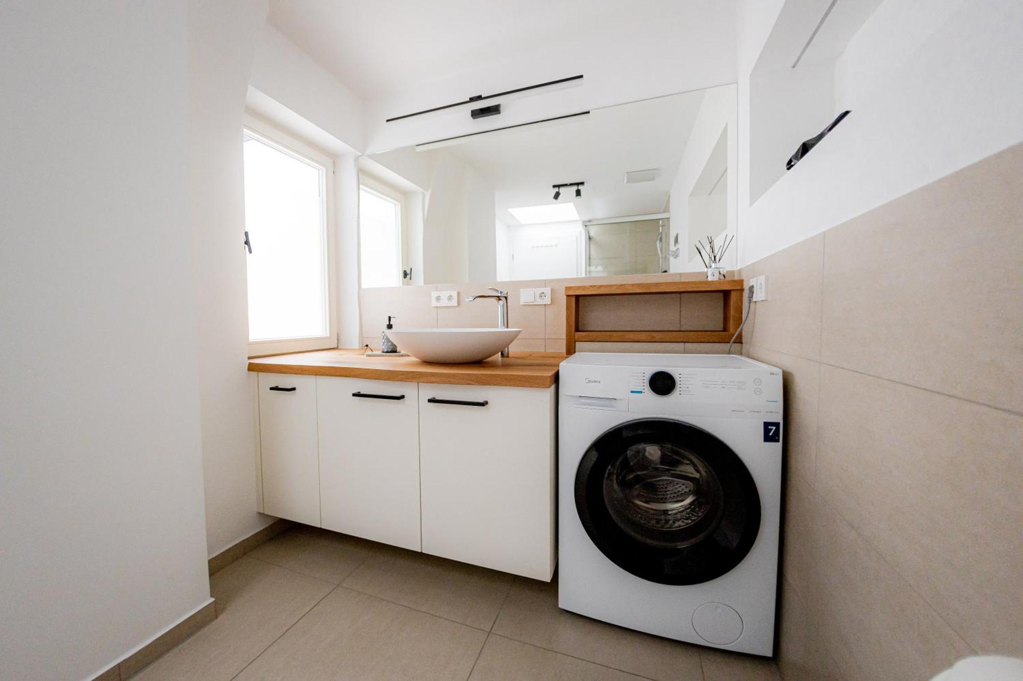Highlight Am Stadtplatz Muehldorf - C4S Come4Stay - 2 Zimmer Wohnung I Bis Zu 5 Gaeste Zewnętrze zdjęcie